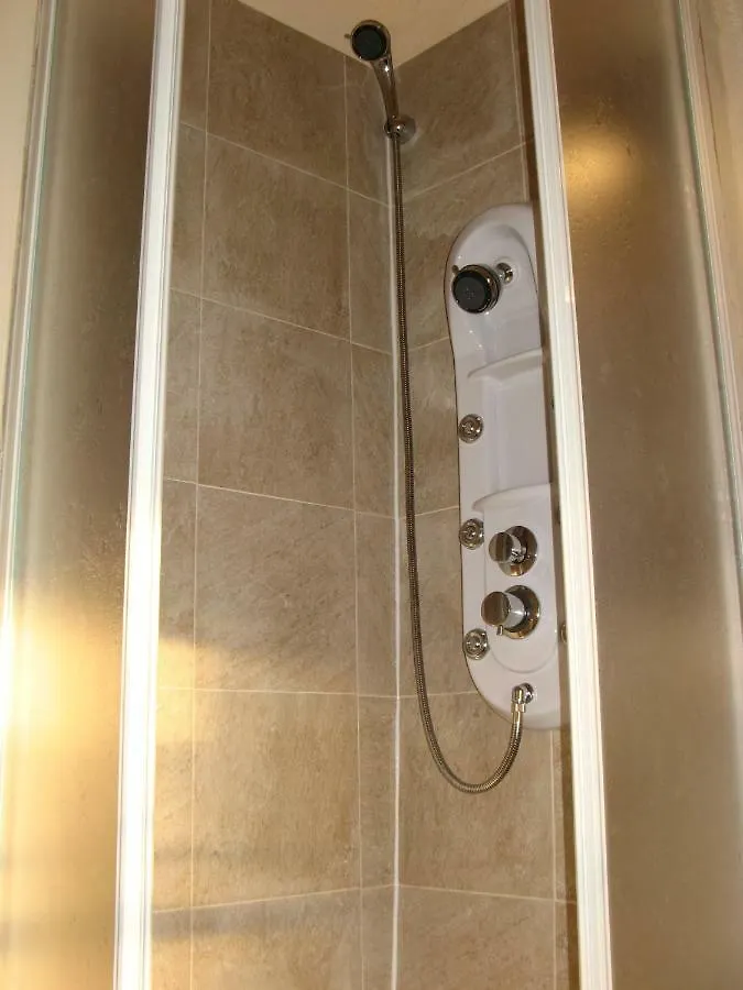 New Arcobaleno Ossegna Hotel Maissana